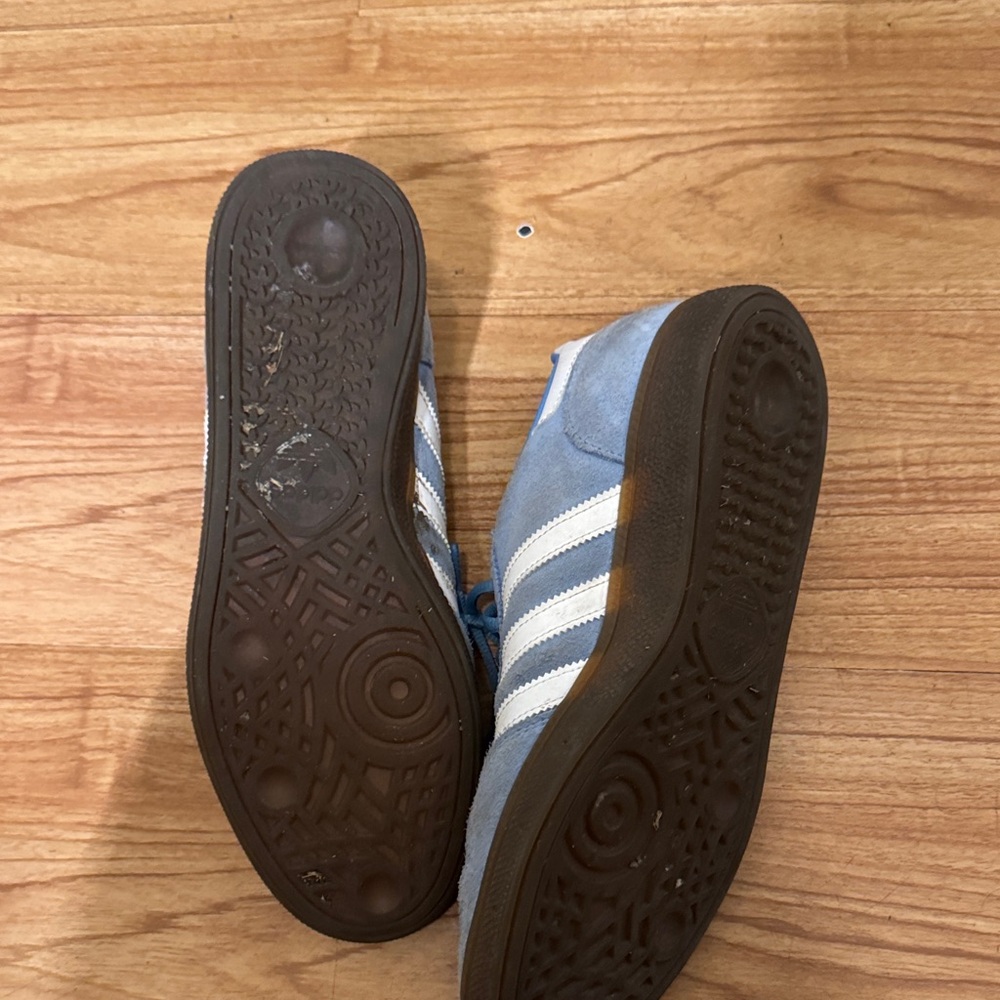 Adidas women’s  Blue spezial Sneakers - Picture 4 of 7